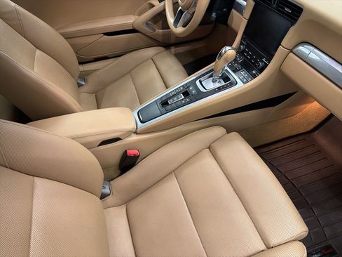 Used 2017 Porsche 911 Carrera image 23