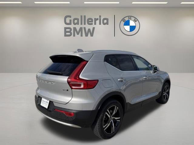 Used 2025 Volvo XC40 B5 Core AWD/4WD image 5