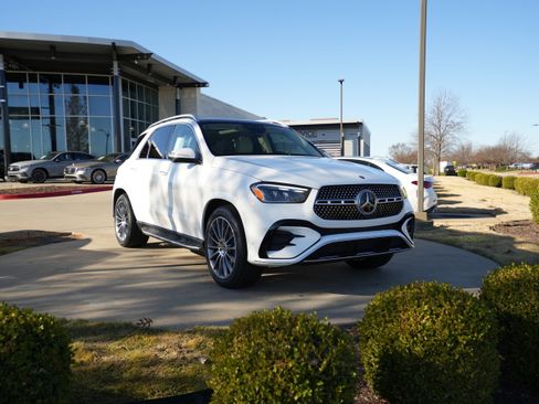 New 2026 Mercedes-Benz GLE 450 4MATIC image 1