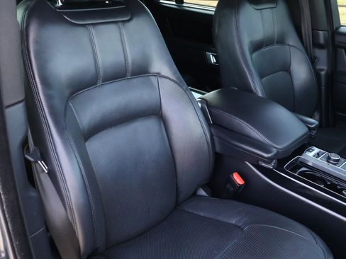 Used 2021 Land Rover Range Rover P525 Westminster Edition LWB image 18