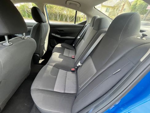 Used 2025 Nissan Sentra SV image 23