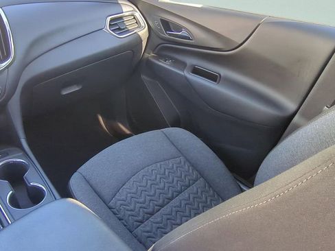 Used 2024 Chevrolet Equinox LT AWD/4WD image 13