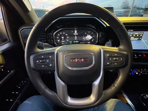 Used 2025 GMC Sierra 1500 Elevation w/ Preferred Package image 28