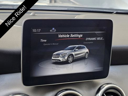 Used 2019 Mercedes-Benz GLA 250 image 17