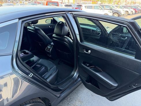 Used 2018 Kia Optima SX FWD image 9