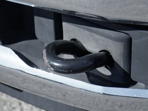 Used 2017 Ford F550 2WD Regular Cab Super Duty image 46