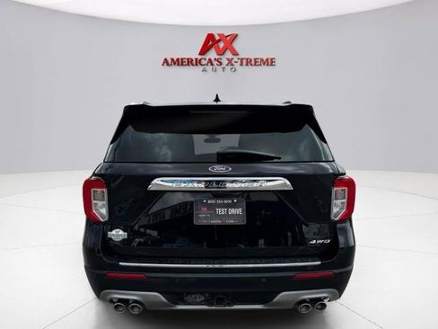 Used 2022 Ford Explorer King Ranch w/ Premium Technology Package AWD/4WD image 4