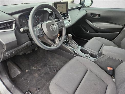 Used 2024 Toyota Corolla LE image 9