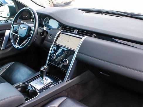 Used 2021 Land Rover Discovery Sport S image 43