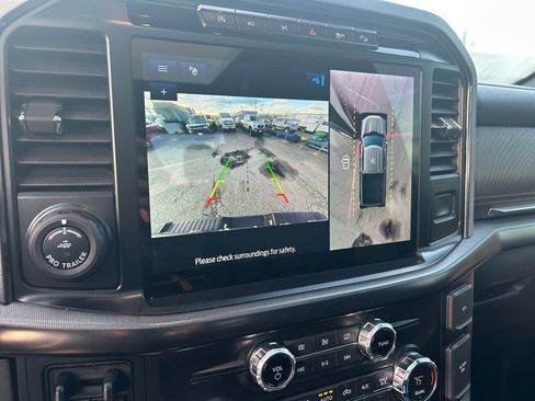 Used 2021 Ford F150 Platinum w/ FX4 Off-Road Package image 19