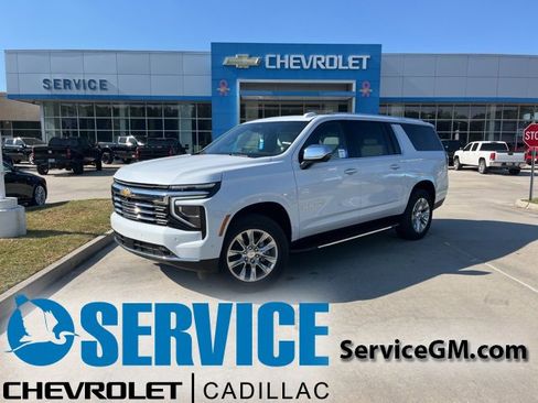 New 2026 Chevrolet Suburban Premier w/ Sun And Tow Package image 1