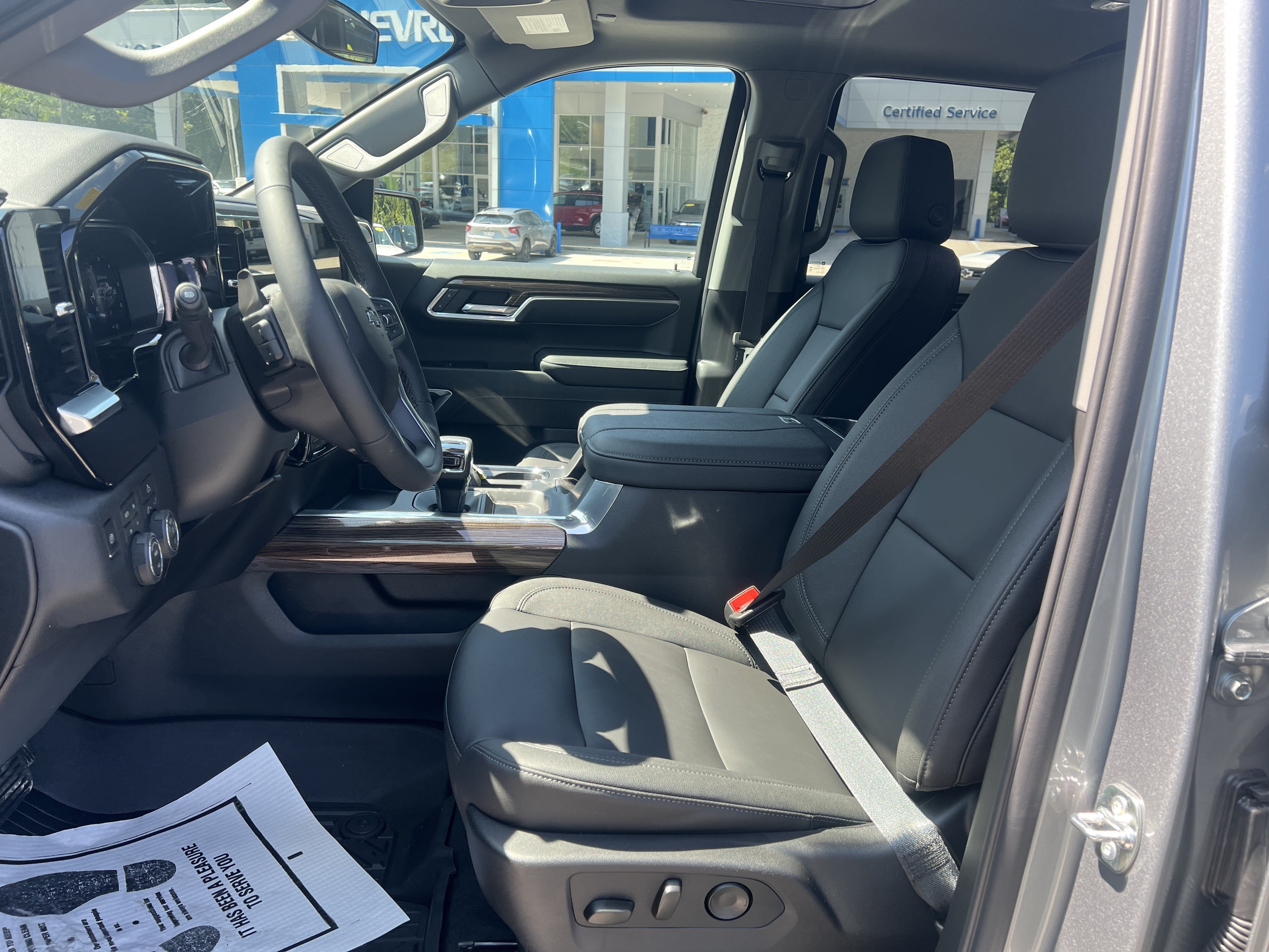 New 2026 Chevrolet Silverado 1500 RST w/ Z71 Off-Road Package AWD/4WD image 7