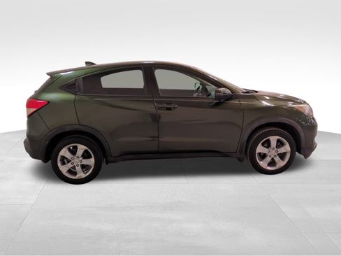 Used 2016 Honda HR-V EX image 3