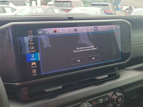 Used 2025 Jeep Gladiator Sport image 24