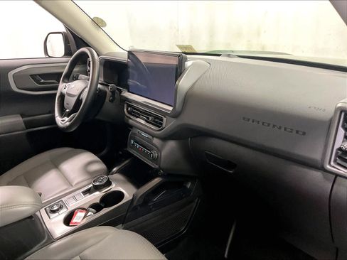 Used 2025 Ford Bronco Sport Badlands image 14
