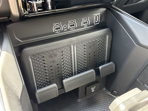 New 2026 RAM 1500 Rebel w/ Rebel Level 2 Equipment Group AWD/4WD image 24