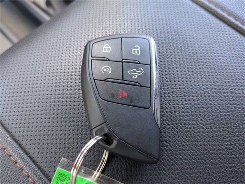 Certified 2023 GMC Sierra 1500 AT4 w/ AT4 Premium Package image 37