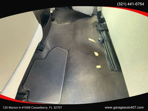 Used 2017 GMC Sierra 1500 SLT w/ Enhanced Driver Alert Package image 27