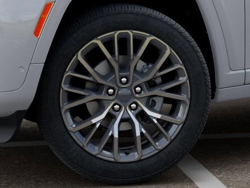 New 2026 Jeep Grand Cherokee L Summit AWD/4WD image 8