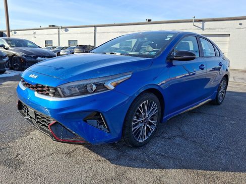 Used 2022 Kia Forte GT-Line w/ GT-Line Technology Package image 3