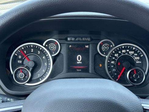 New 2026 RAM 2500 Tradesman AWD/4WD image 24