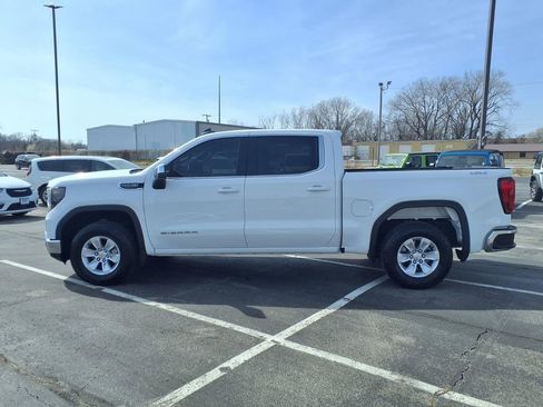 Used 2025 GMC Sierra 1500 SLE image 4