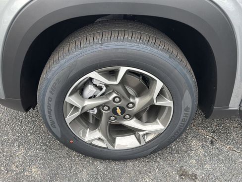 New 2026 Chevrolet Trax LT w/ Driver Confidence Package image 29