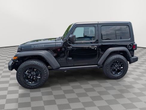 Used 2022 Jeep Wrangler Sport AWD/4WD image 2