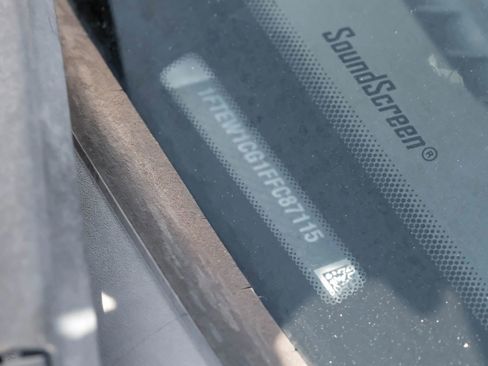 Used 2015 Ford F150 Platinum w/ Equipment Group 701A Luxury image 60