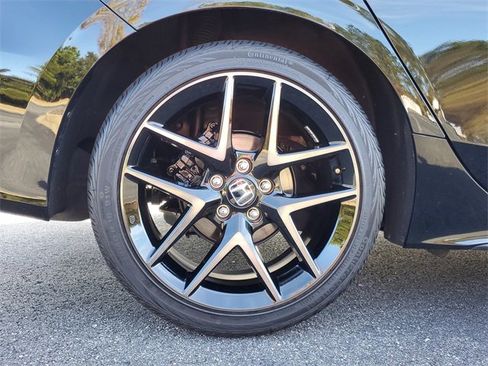 Certified 2024 Honda Civic Sport Touring image 6