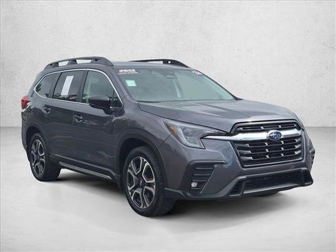 Used 2024 Subaru Ascent Limited AWD/4WD image 3