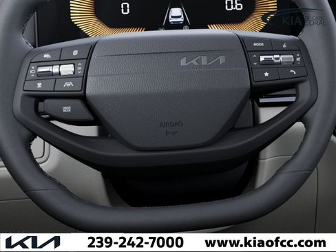 New 2026 Kia Sportage EX FWD image 22
