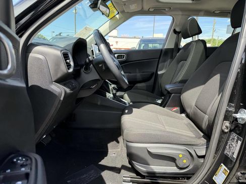 Certified 2023 Hyundai Venue SEL w/ Cargo Package FWD image 16