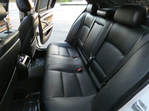 Used 2015 BMW 535i Sedan image 50