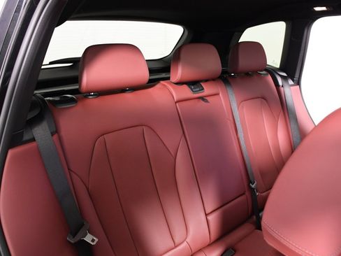 Used 2024 BMW X3 M40i image 20