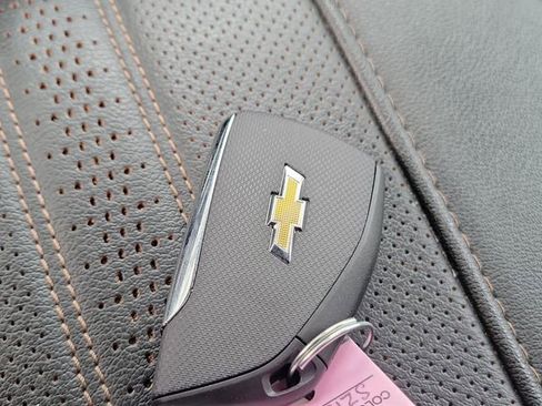 Certified 2025 Chevrolet Silverado 1500 High Country w/ High Country Premium Package image 36