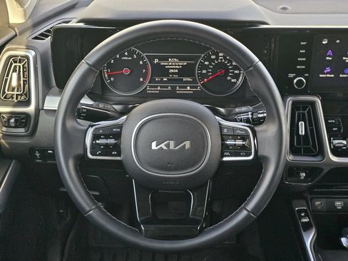 Used 2023 Kia Sorento S FWD image 15