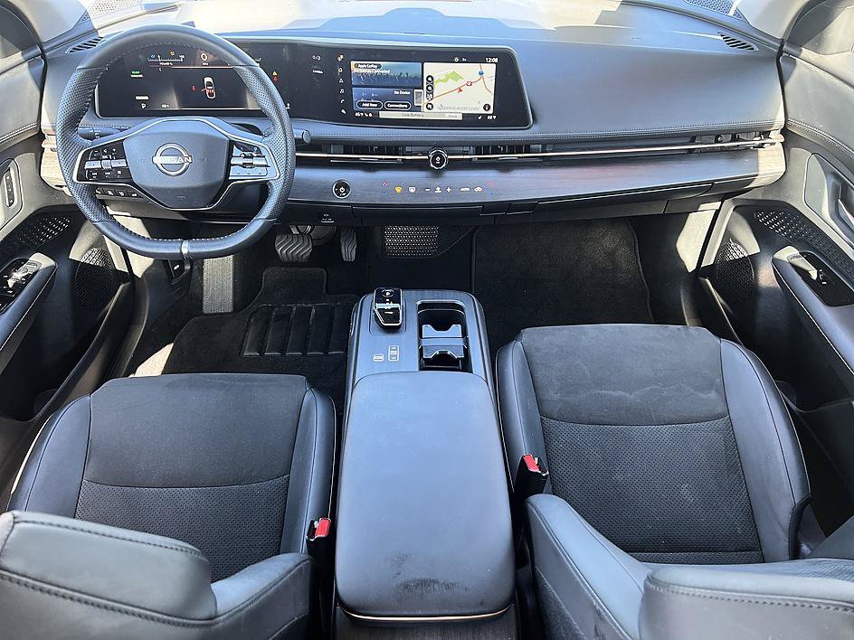 Certified 2025 Nissan Ariya FWD image 18