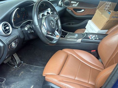 Used 2021 Mercedes-Benz GLC 300 image 8