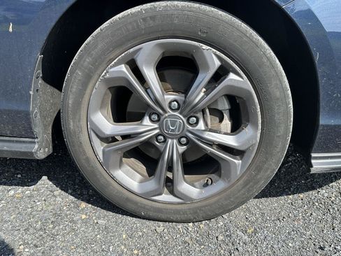 Certified 2023 Honda Accord EX image 10