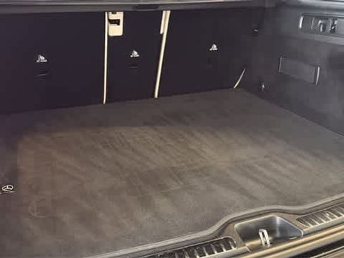 Certified 2025 Mercedes-Benz GLC 300 4MATIC image 55