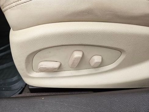 Used 2014 Buick LaCrosse Premium FWD image 9