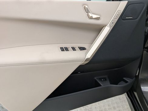 New 2026 BMW iX xDrive60 image 14