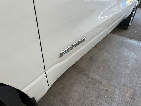 Used 2019 RAM 1500 Big Horn AWD/4WD image 16