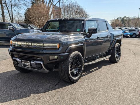 New 2025 GMC Hummer EV 2X image 7