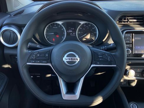 Used 2021 Nissan Versa S image 12