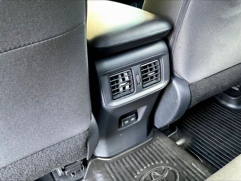 Certified 2025 Toyota RAV4 XLE FWD image 10