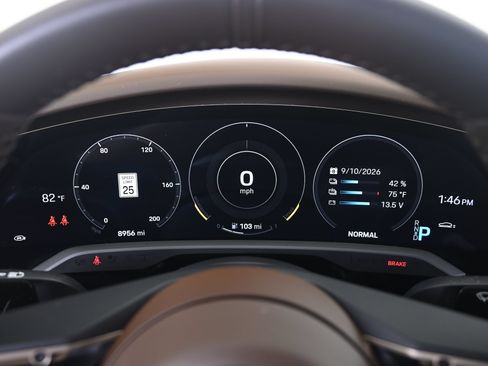 Certified 2021 Porsche Taycan Turbo S AWD/4WD image 39