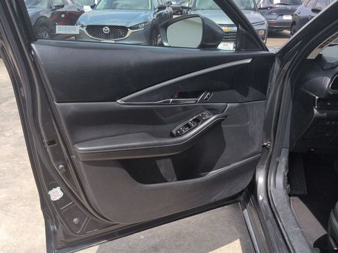 Used 2025 MAZDA CX-30 AWD 2.5 S w/ Preferred Package image 11