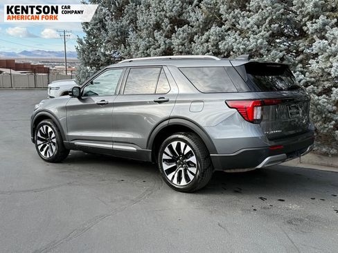 Used 2025 Ford Explorer Platinum w/ LUX Leather Package image 4